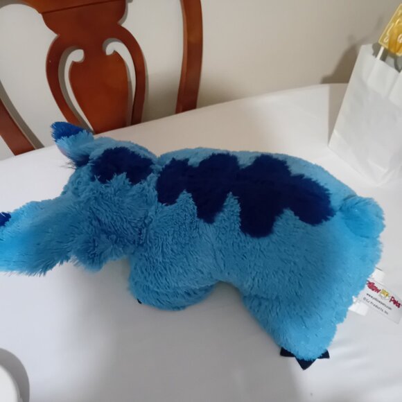 Disney Pillow Pets Lilo and Stitch - Picture 3 of 7